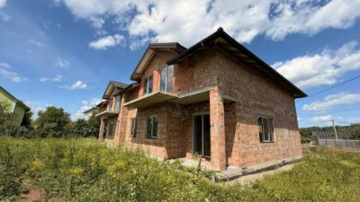Продається сучасний котедж в Дрогобичі