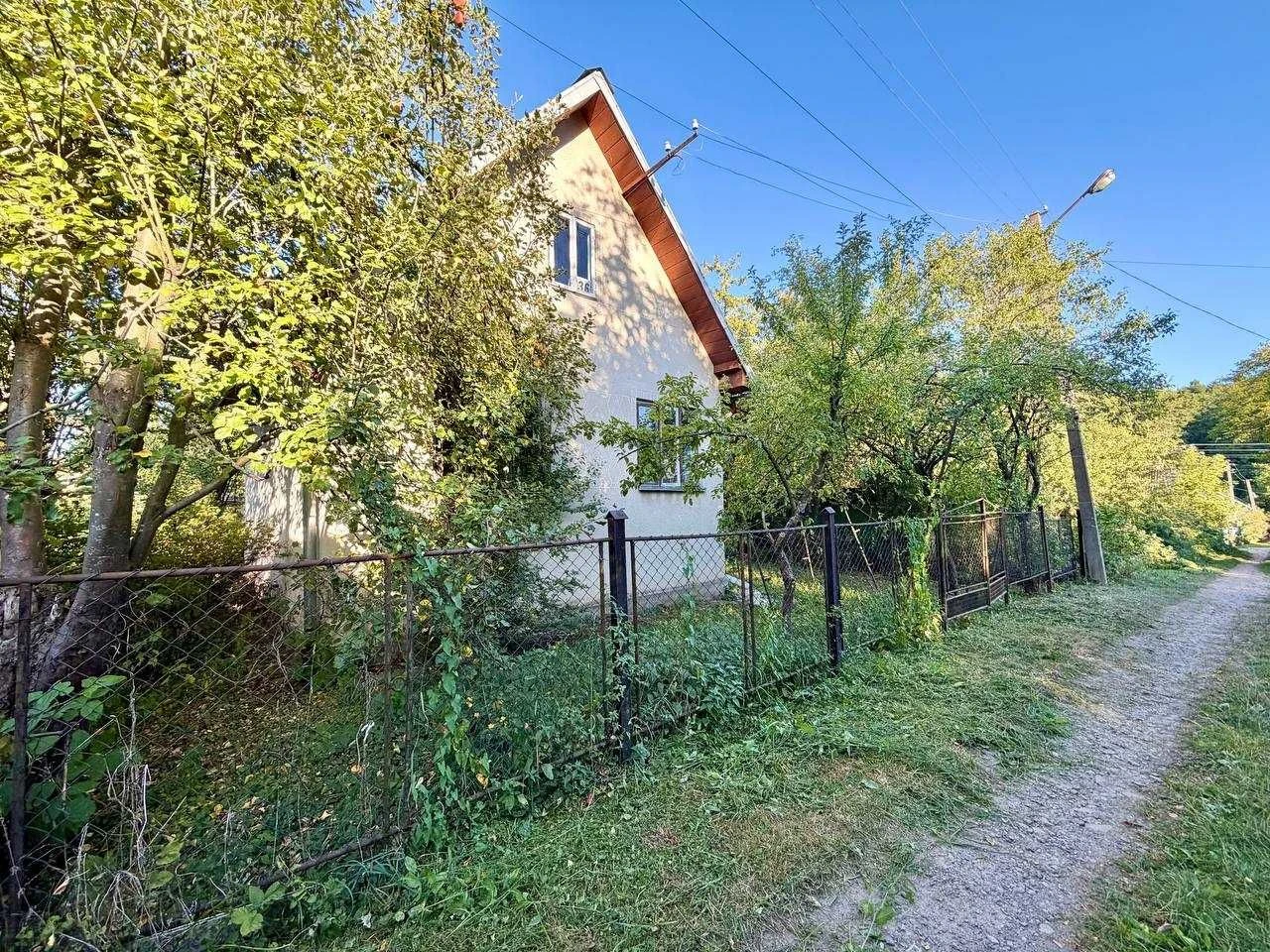 Продаж дачного будинку в кооперативі ''Світанок'' м.Дрогобич