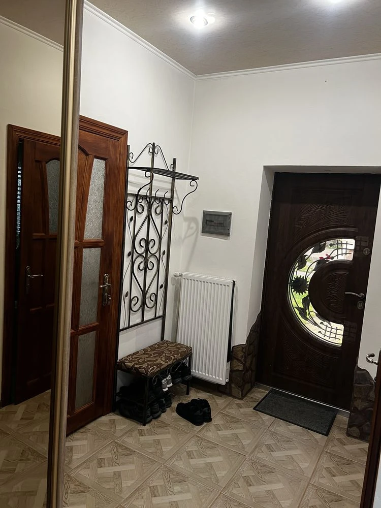Продається будинок в Дрогобичі