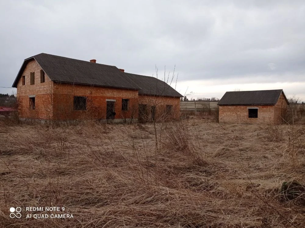 Продам будинок дуплекс біля Дрогобича