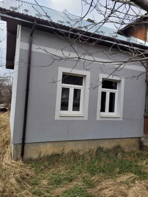 Продаж частини будинку