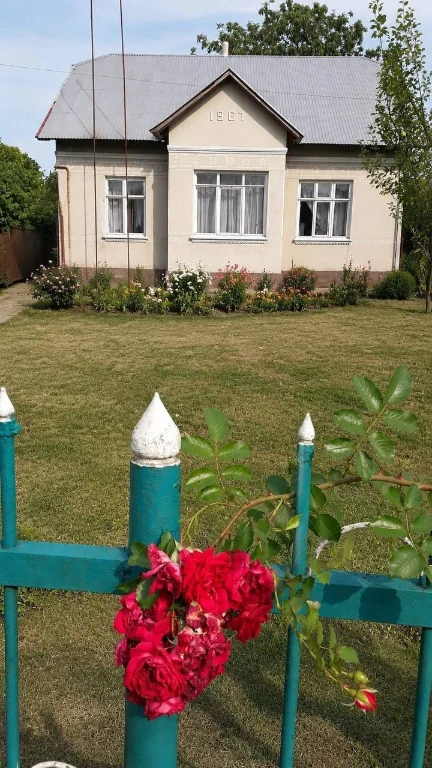 Продається просторий будинок у селі Волоща,Дрогобицького рай