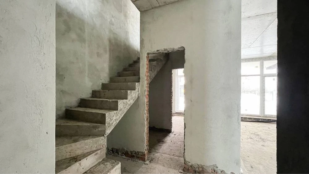 Продаж сучасних котеджів