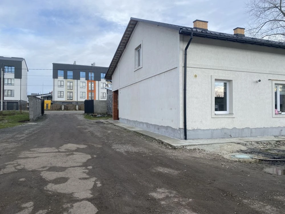 Продам будинок хороше розташування для бізнесу вул. Самбірсь