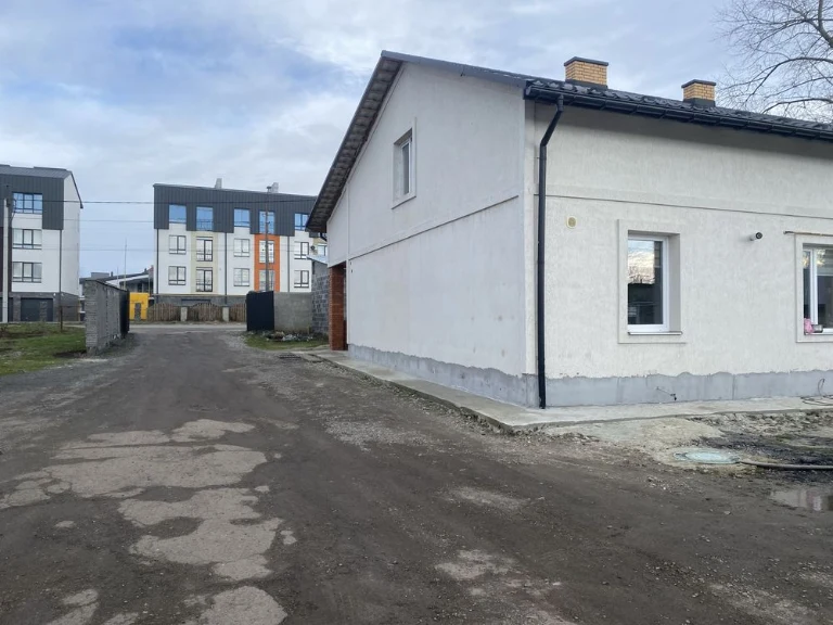 Продам будинок хороше розташування для бізнесу вул. Самбірсь