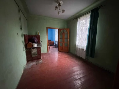 Продаж 4-кімнатного будинку + земля, р-н школи №2, у м. Дрог