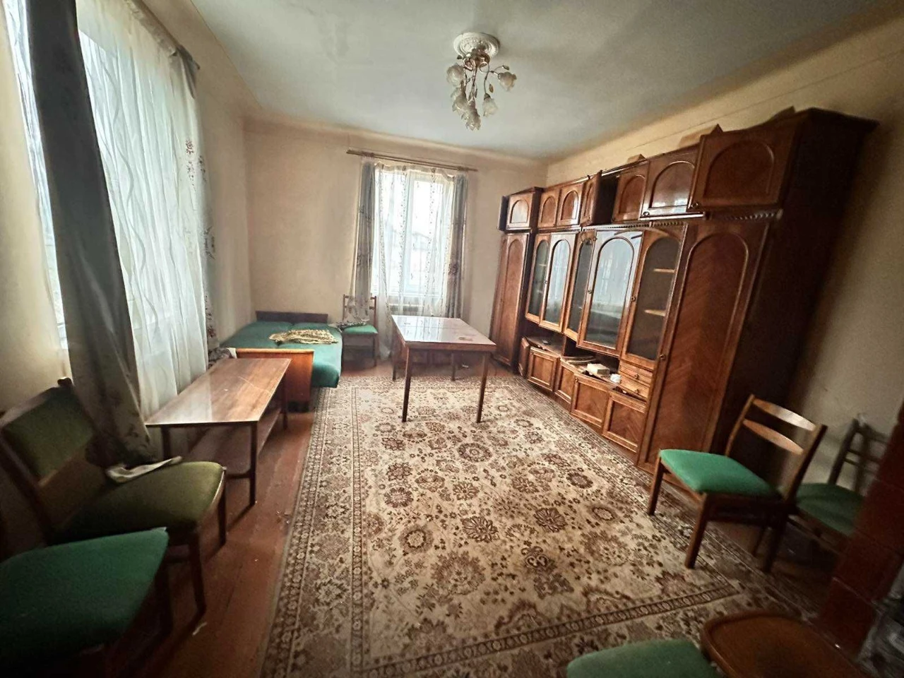 Продаж 4-кімнатного будинку + земля, р-н школи №2, у м. Дрог