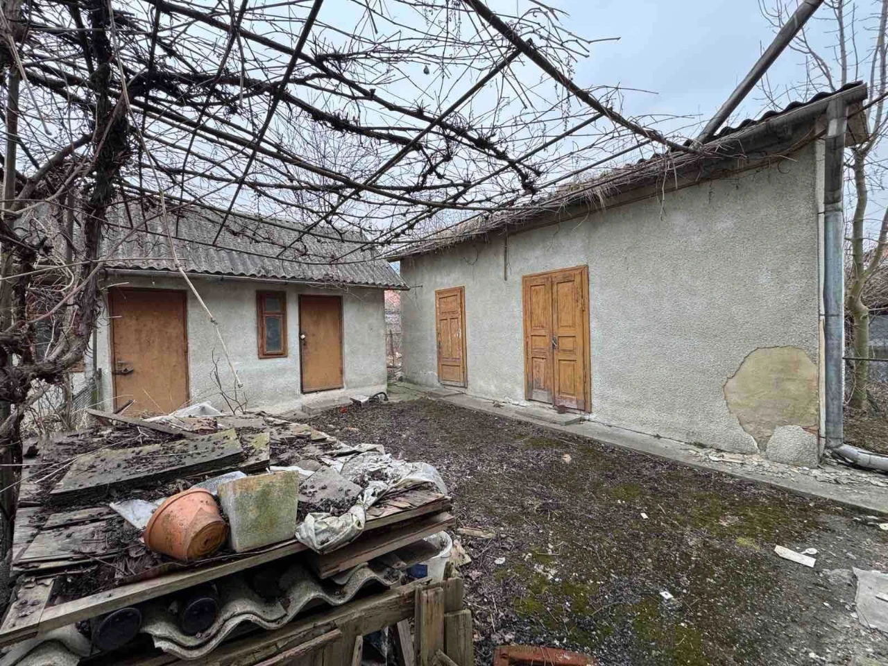 Продаж 4-кімнатного будинку + земля, р-н школи №2, у м. Дрог