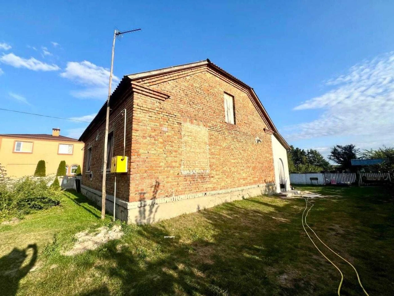 Продаж житловий будинок с.Пили Жовківський р-н Львівська обл