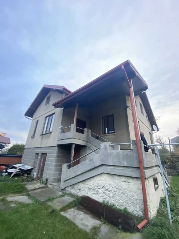 Будинок на вулиці Йосипа Сліпого  місто  Жовква Львівська об