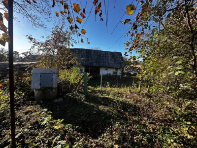 Ділянка (зі старим будинком). Львівський р-н, с.Великі Перед