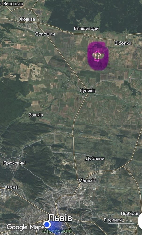 Ділянка (зі старим будинком). Львівський р-н, с.Великі Перед
