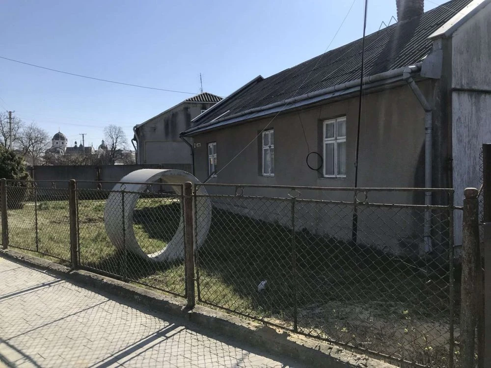 Продаж будинок м.Жовква