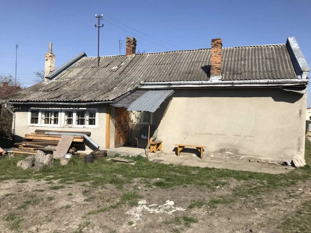 Продаж будинок м.Жовква