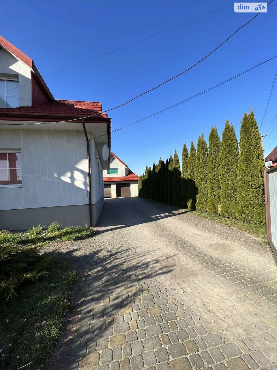Продаж Дім