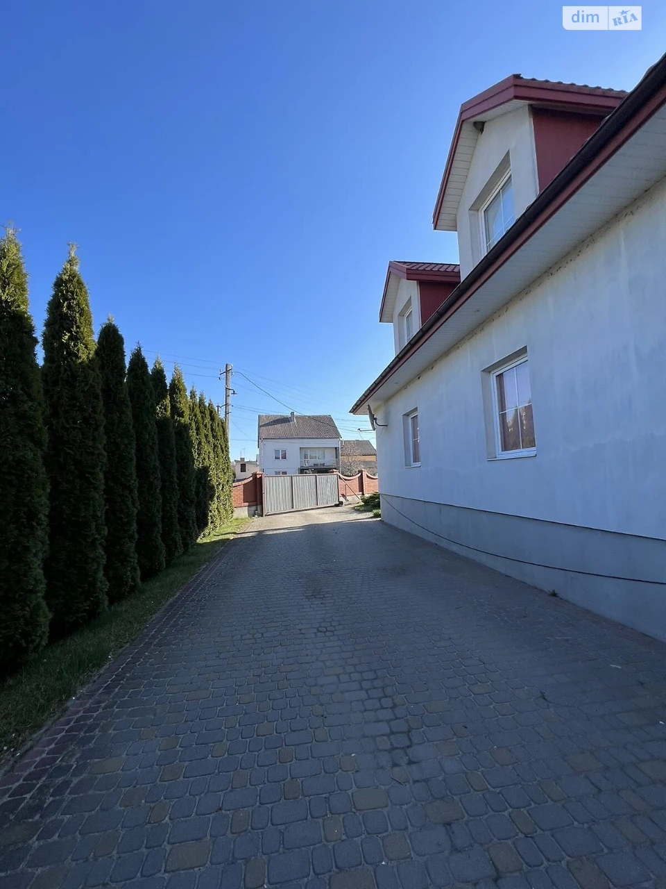 Продаж Дім