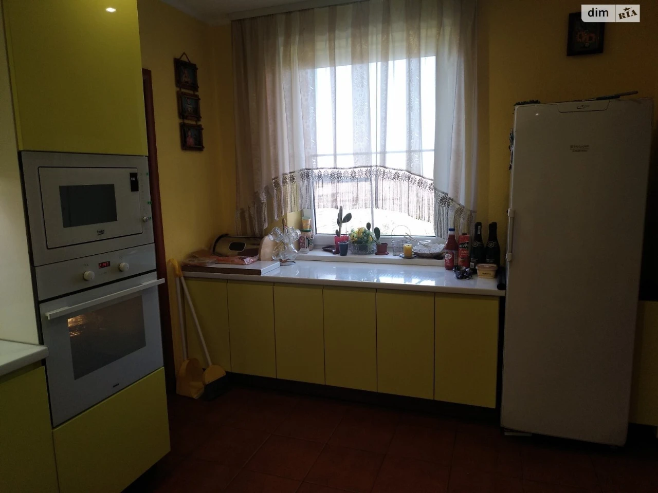 Продаж Дім