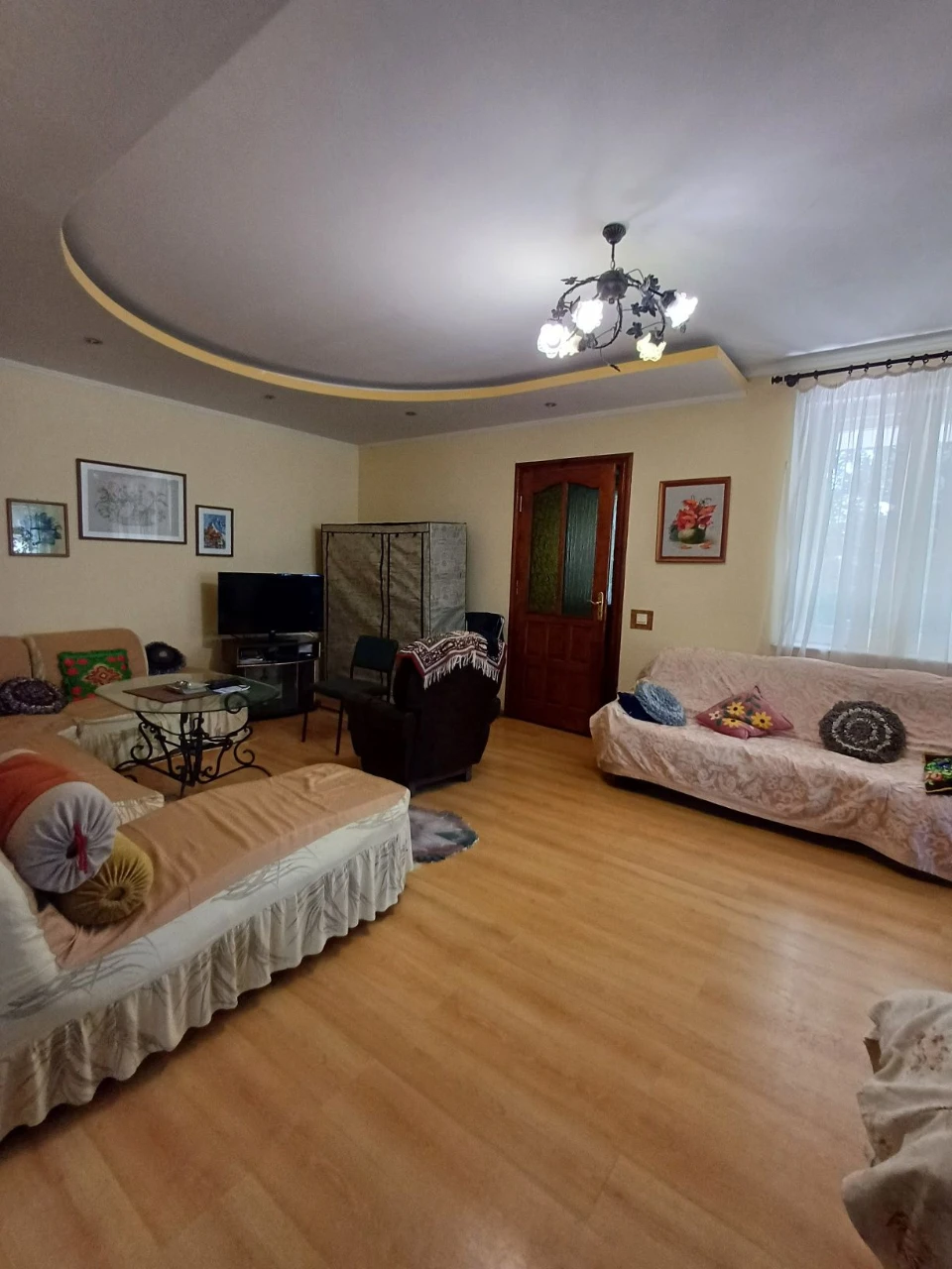 99 тис дол Продаж будинку 300 м кв + 10 соток м. Жовква