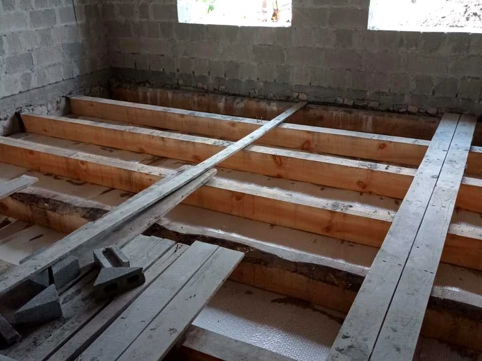 Будинок. Золочів, Золочівська
