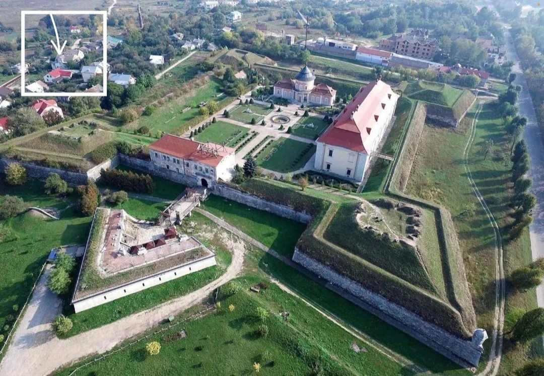 Житловий будинок, будинок Золочів