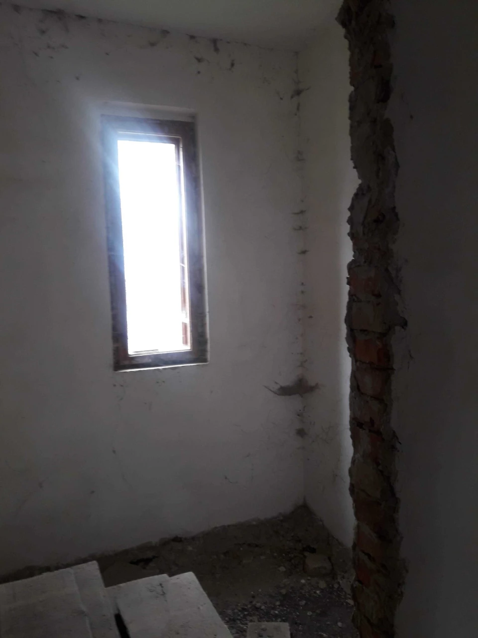 Незавершене будівництво+будинок житловий