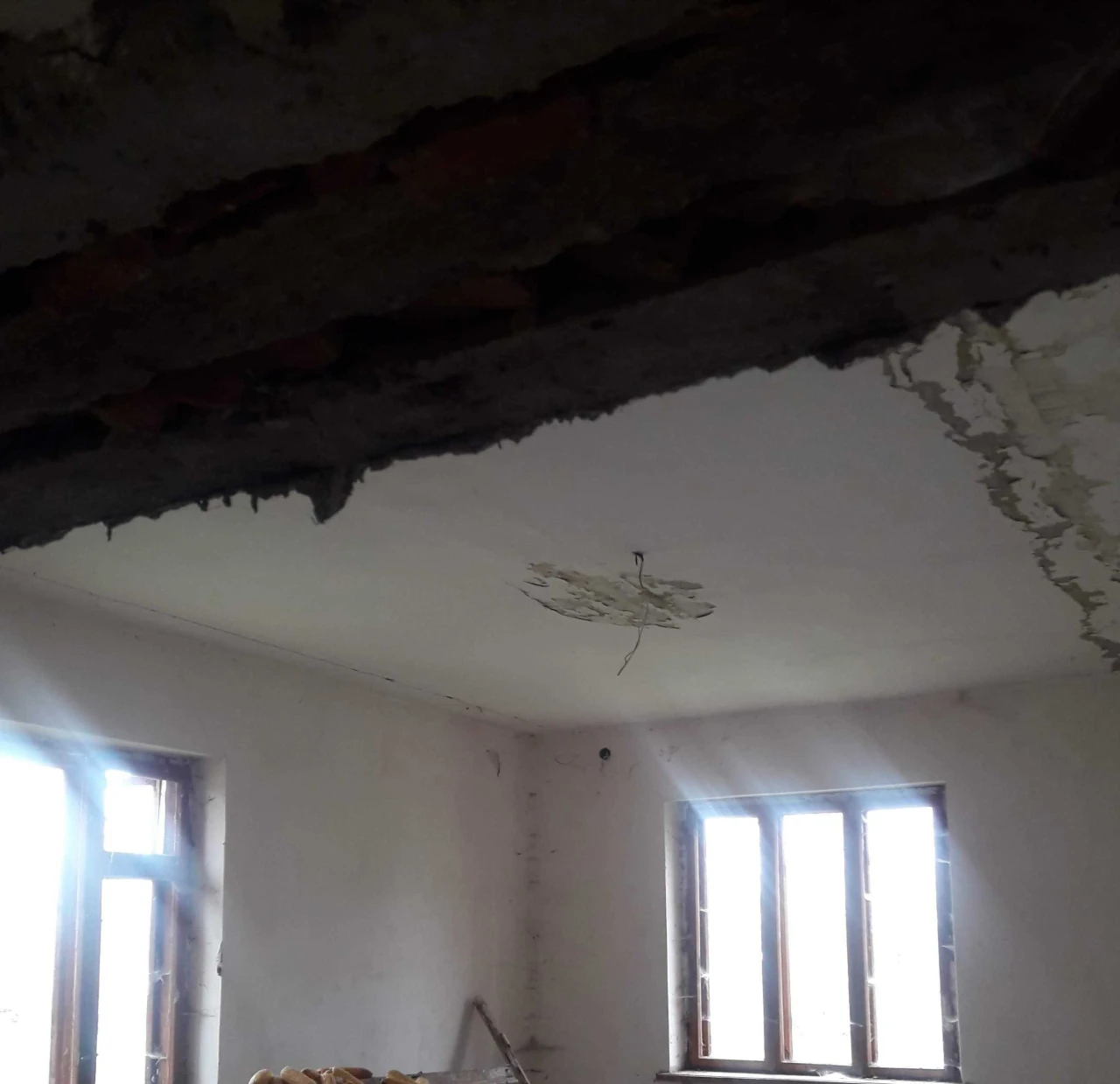 Незавершене будівництво+будинок житловий