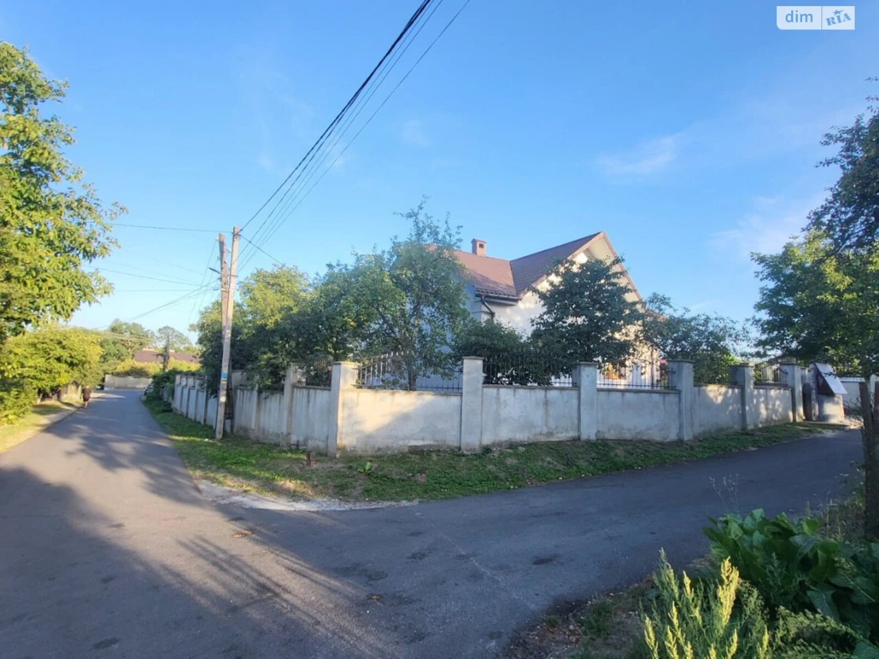 Продаж Дім