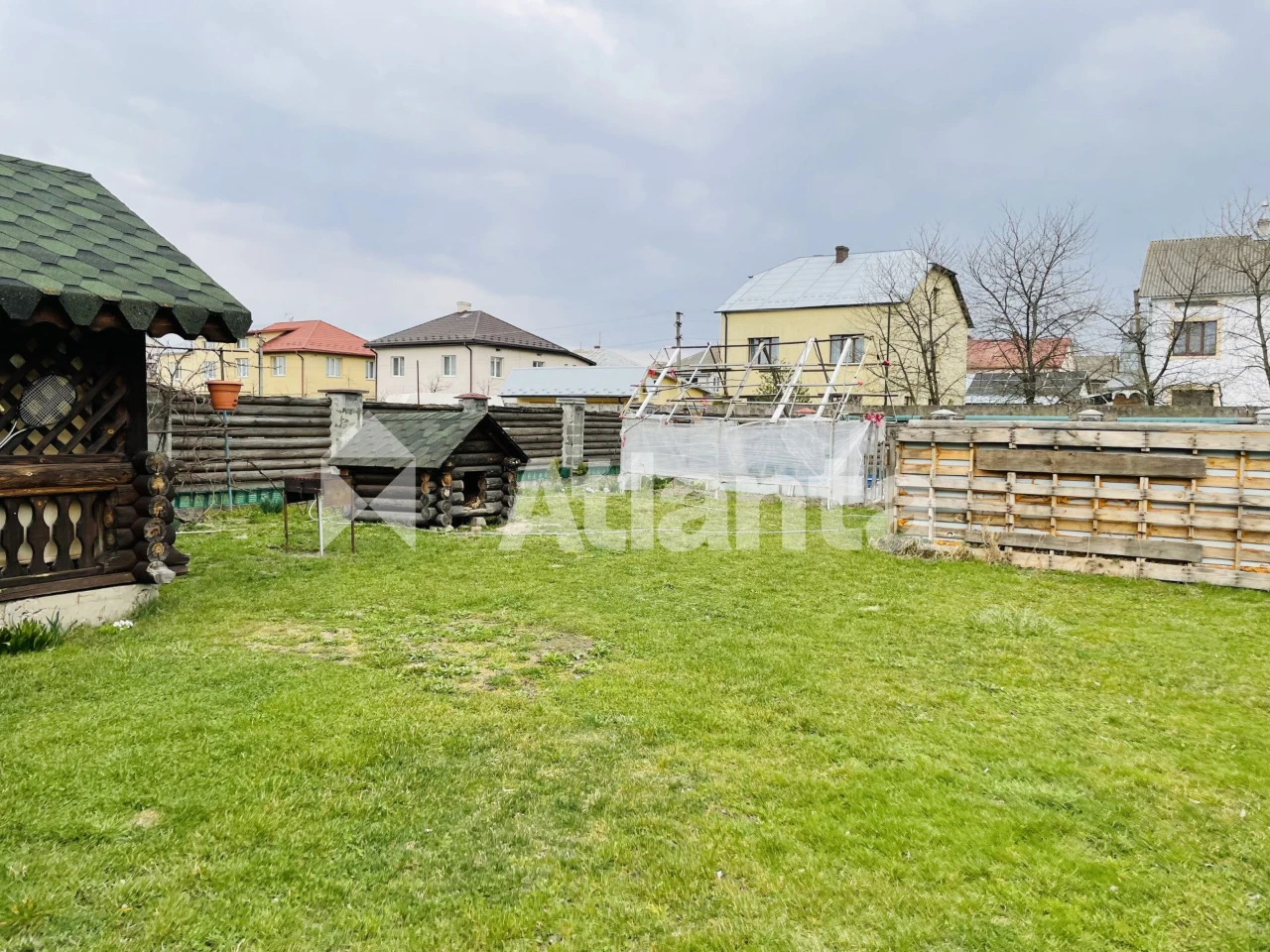 Продаж будинку Камʼянка Бузька, центр! 40 км до Львова!