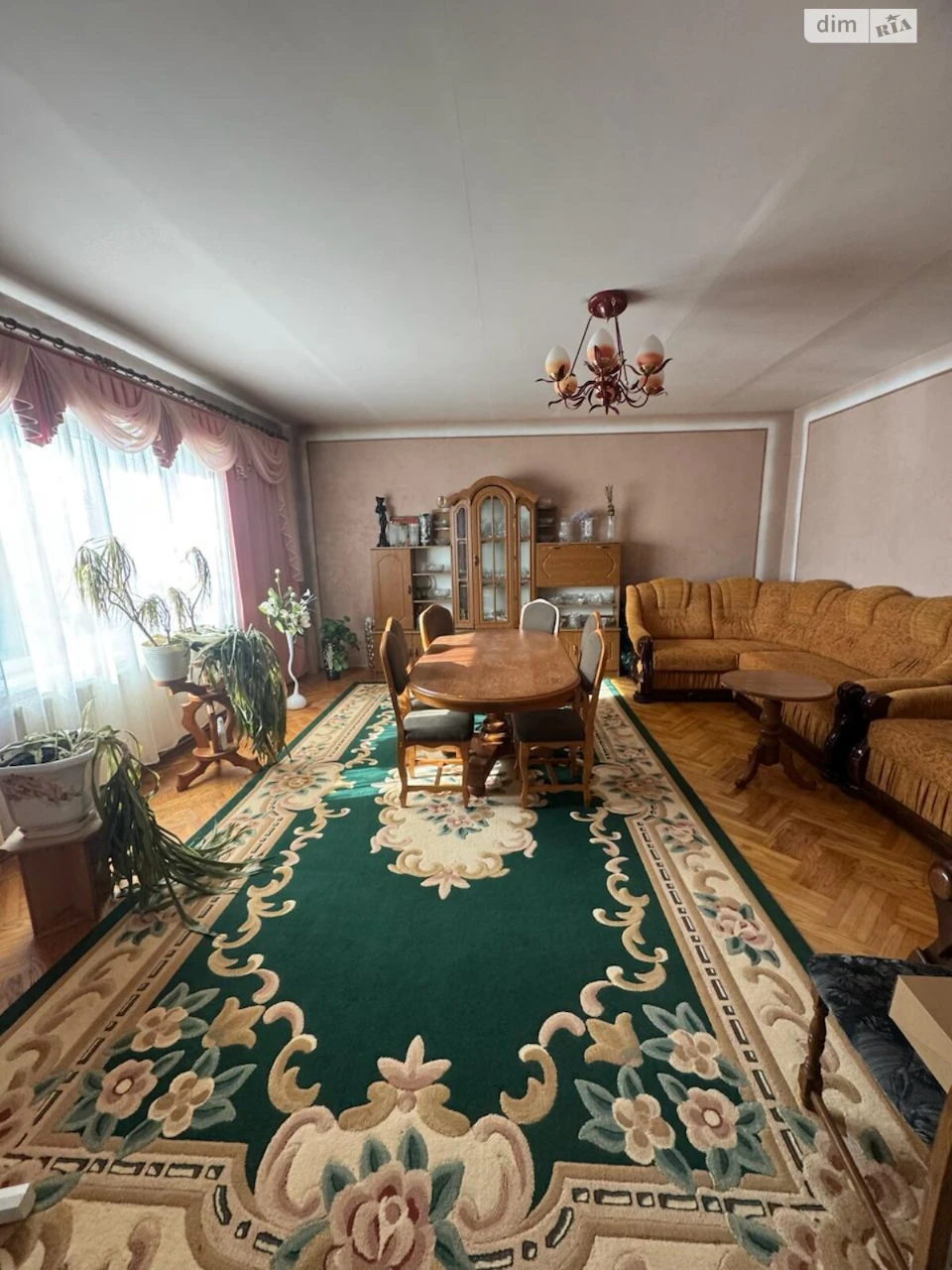 Продаж Дім
