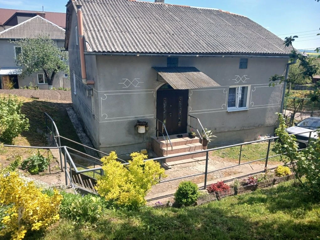 Продається будинок м Перемишляни.