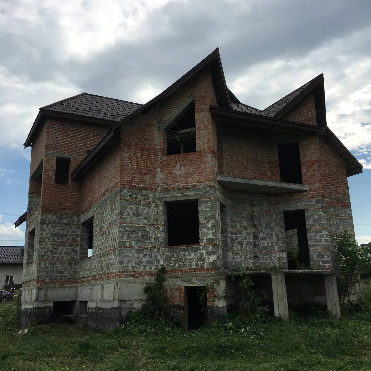 Продаж будинку (дуплексу)