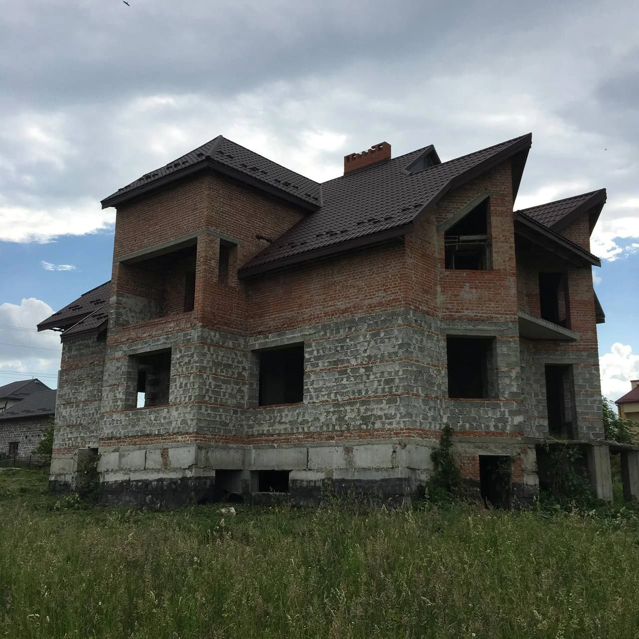 Продаж будинку (дуплексу)