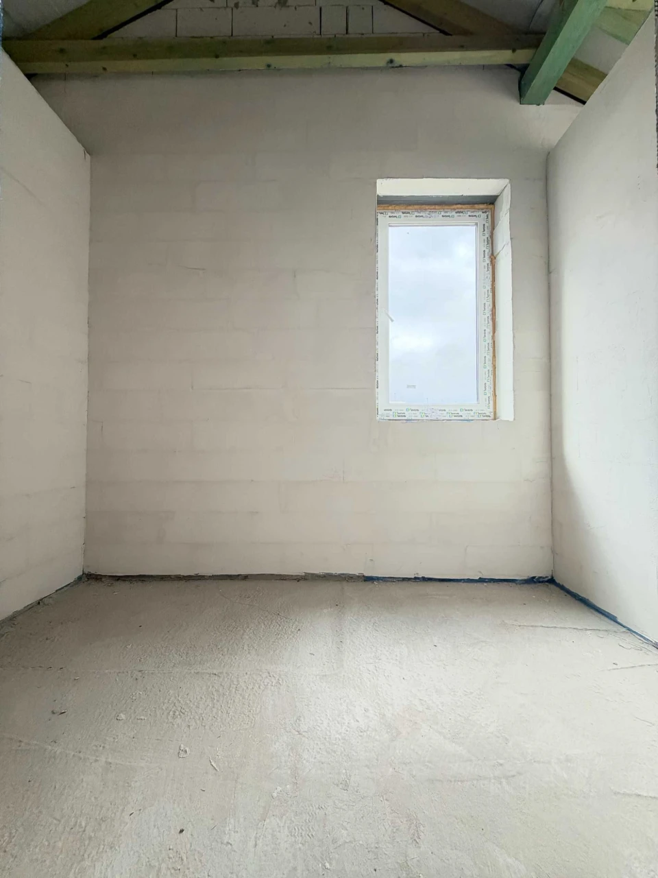 Продаж котеджу 85 м² з підвалом 40 м² у центрі Пустомит