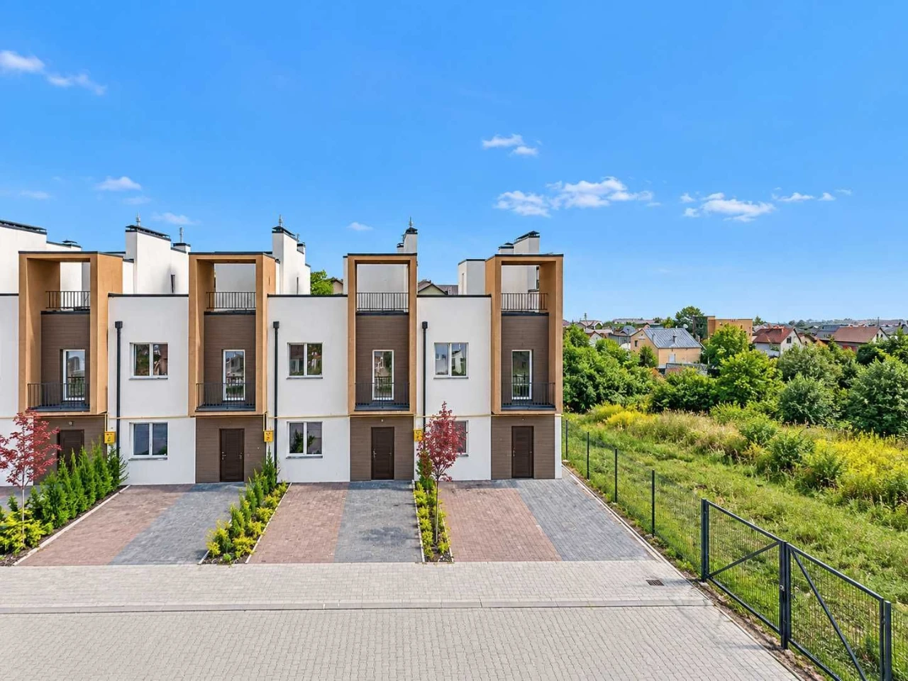 Продаж будинку/котеджу 120 м² біля Львова у містечку «Таунха