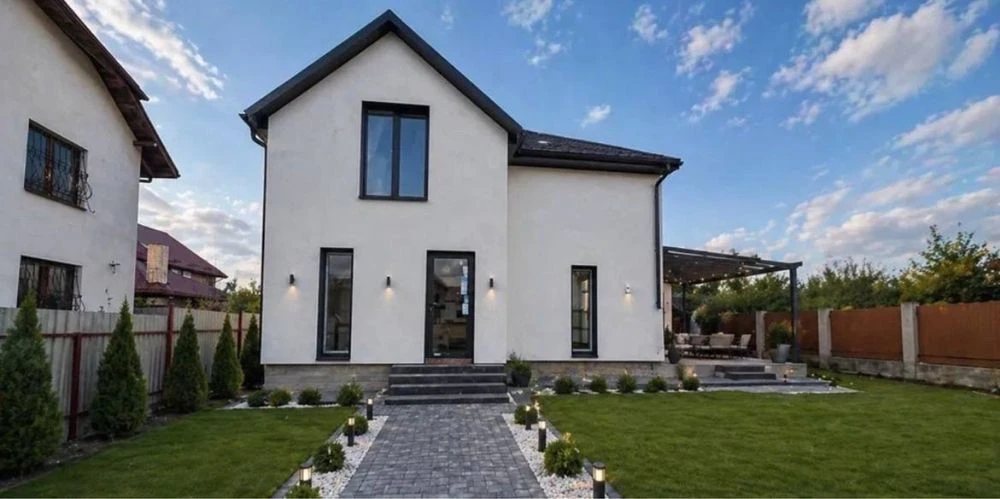 Продаж будинку Пустомити. Площа будинку — 100 м²  6 соток  3