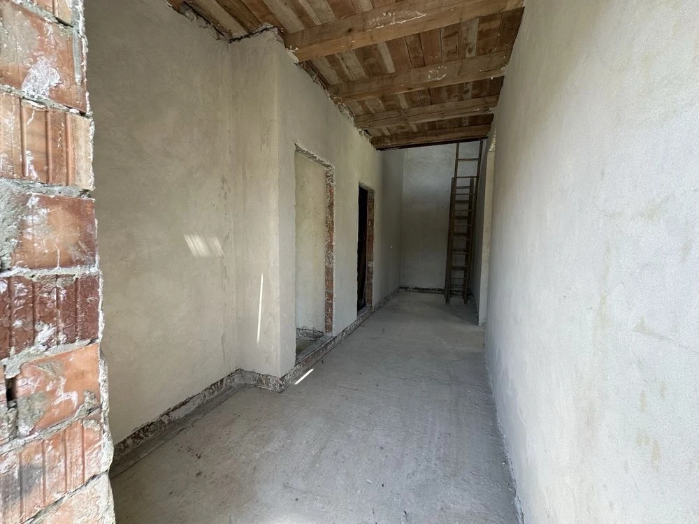 Продаж будинку Пустомити. Площа будинку — 100 м²  6 соток  3