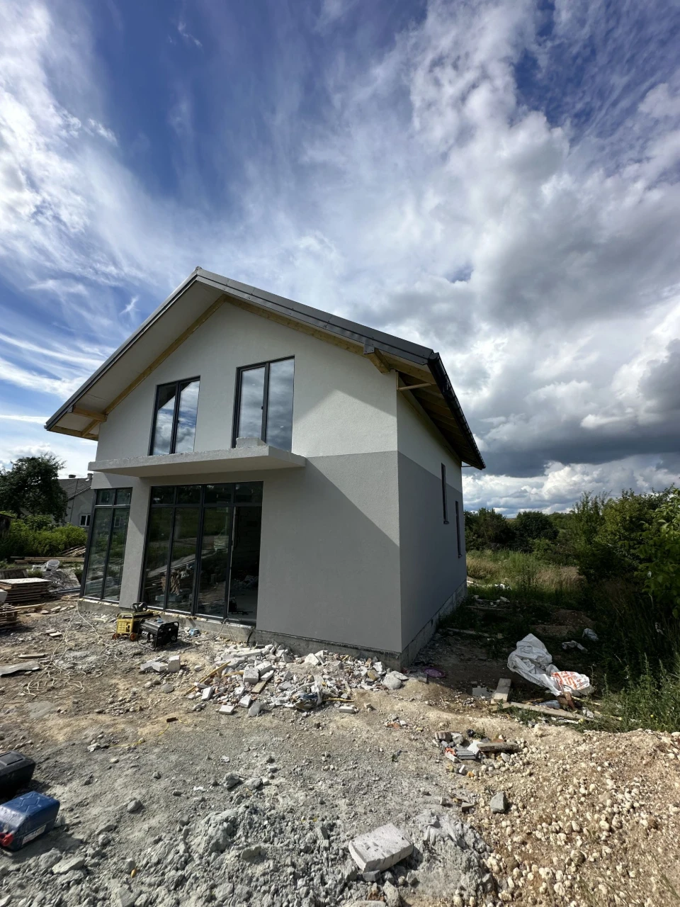 Продаж окремого будинку 110 м.кв. в Пустомитах