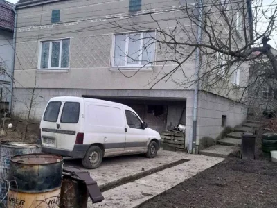 Будинок. Пустомити, Заводська вул.