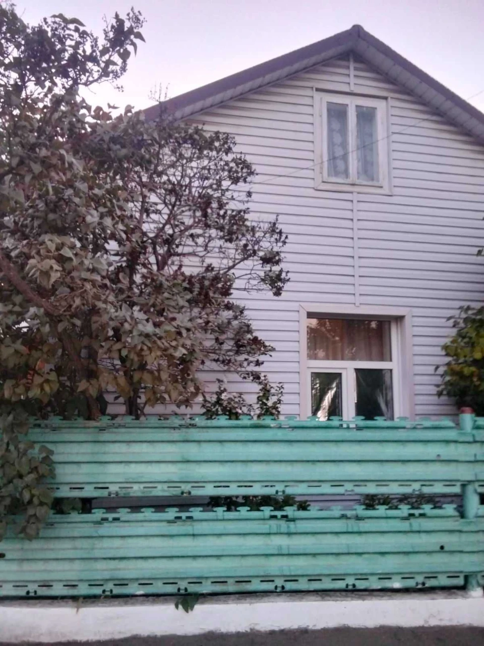 Продаж: будинок та земельна ділянка 5,6 сот., м. Радехів