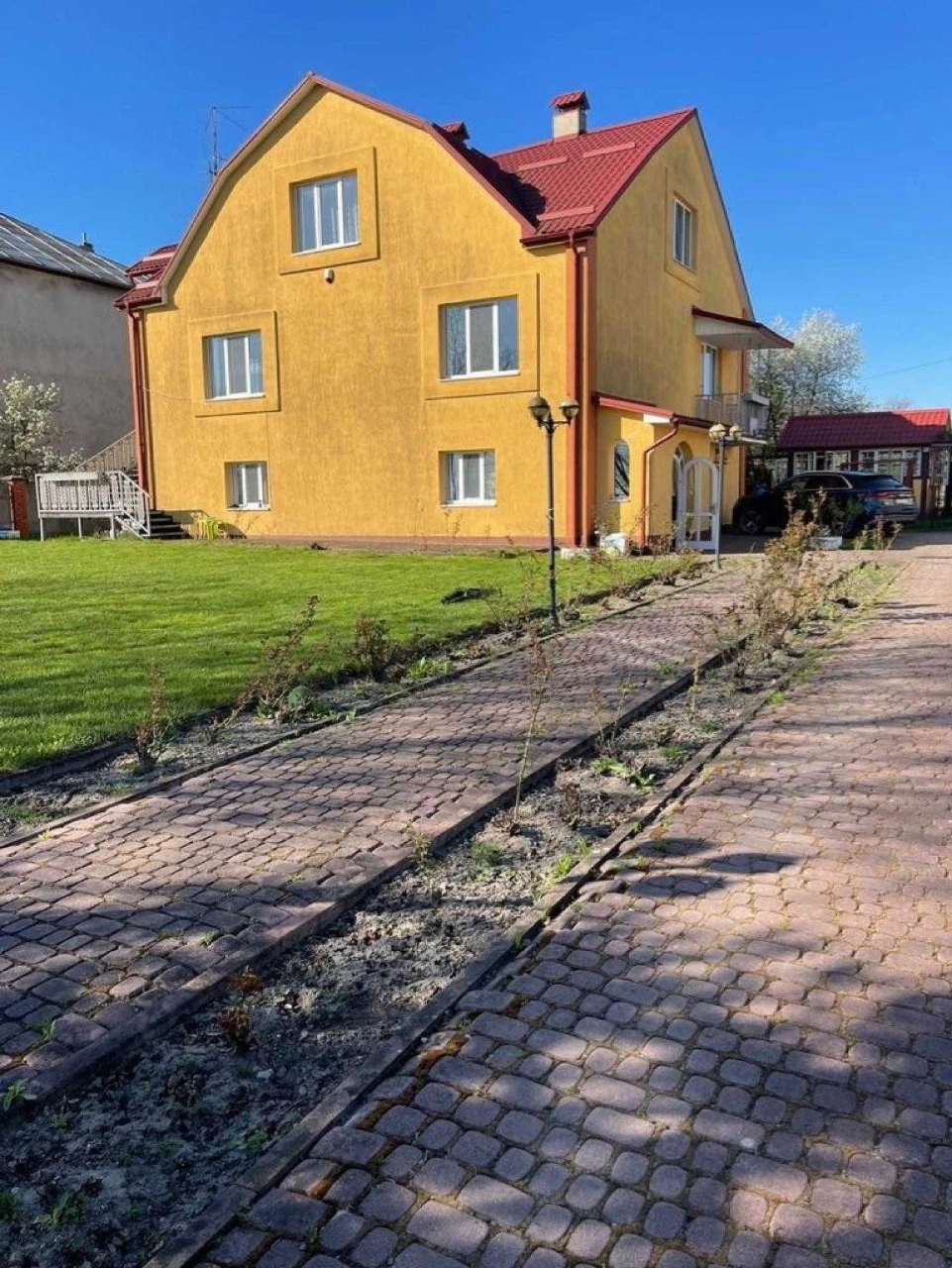 Продаж будинку місто Радехів Львівська область