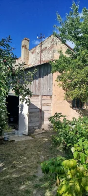 ПРОДАЖ ВІД ВЛАСНИКА.Продам дачу у центральній частині Радехо