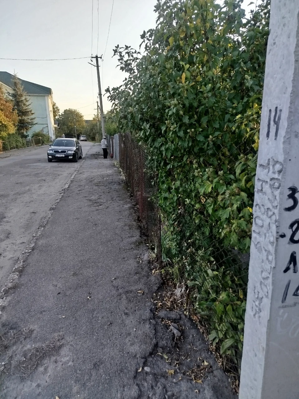 ПРОДАЖ ВІД ВЛАСНИКА.Продам дачу у центральній частині Радехо