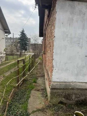 Продаж будинку у Самборі