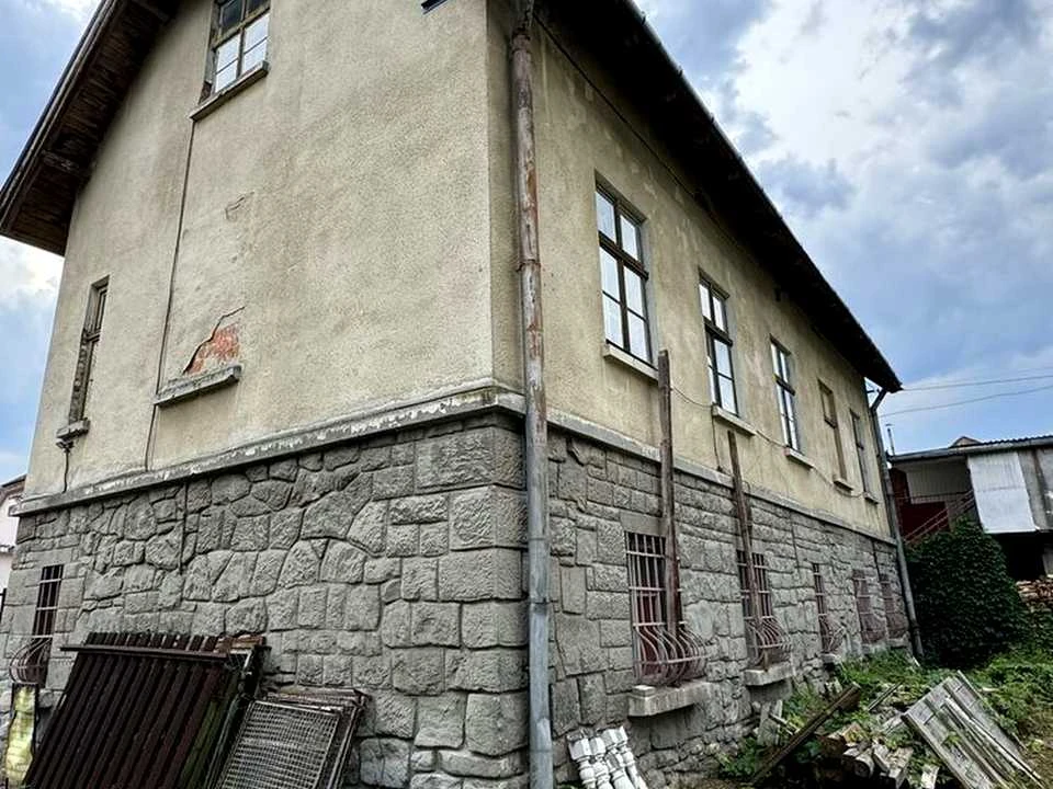 Будинок. Самбір, Вокзальна