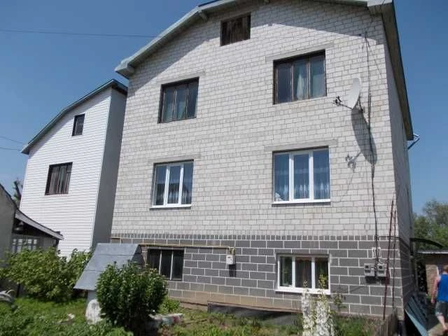 Продам частину будинку м.Самбір