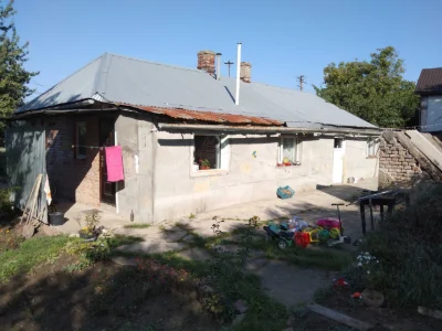Будинок з ділянкою 10 соток на об’їзній — ідеально під бізне