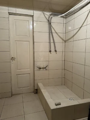Продам будинок з санвузлом