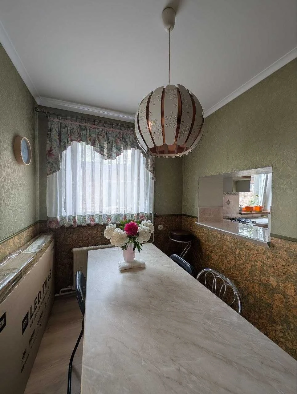 Продаж частини будинку