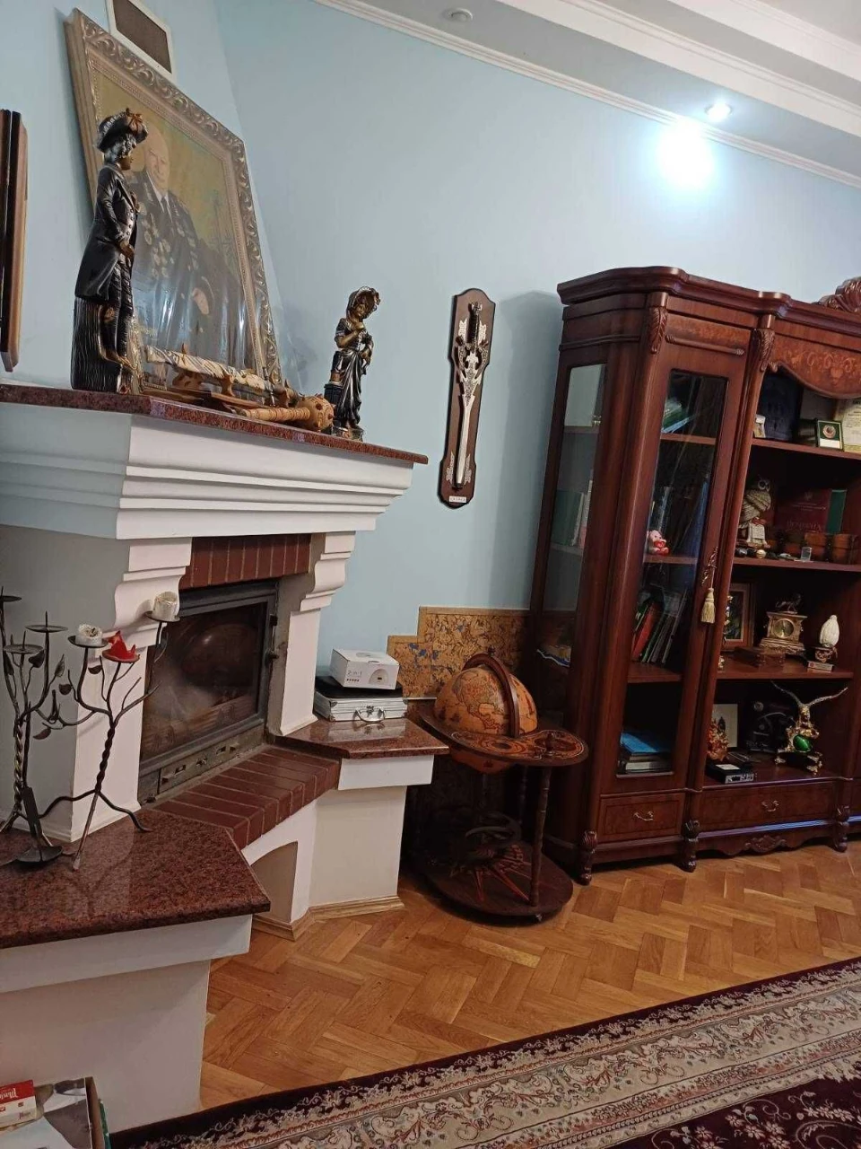 Продаж 2-Поверхового Будинку