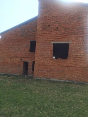 Будинок (не закінчене будівництво)